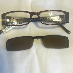 Easy clip on eyewear
